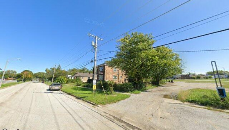 1335 center ave, chicago heights, il 60411