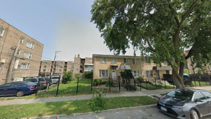 8250 s ellis ave, chicago, il 60619
