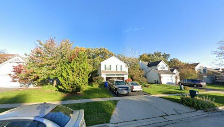 569 arlington ln, south elgin, il 60177