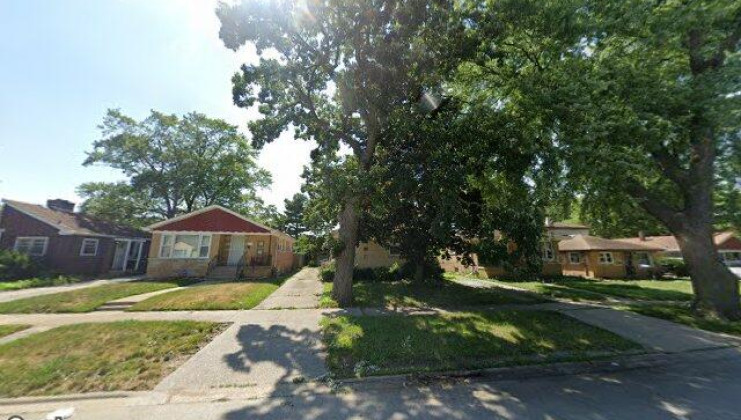 14526 minerva ave, dolton, il 60419