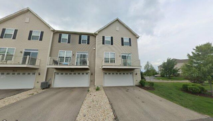 847 shadowbrook ct, oswego, il 60543