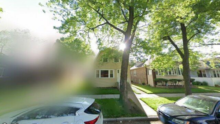 8030 s constance ave, chicago, il 60617