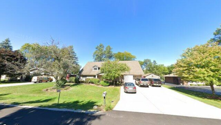 22w260 temple dr, medinah, il 60157