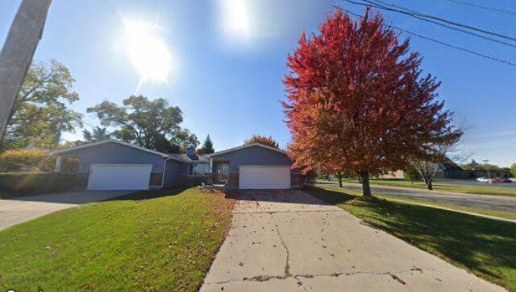 101 e harrison st, harvard, il 60033