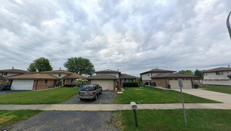8837 obrien dr, orland hills, il 60487