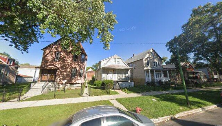 9427 s champlain ave, chicago, il 60619