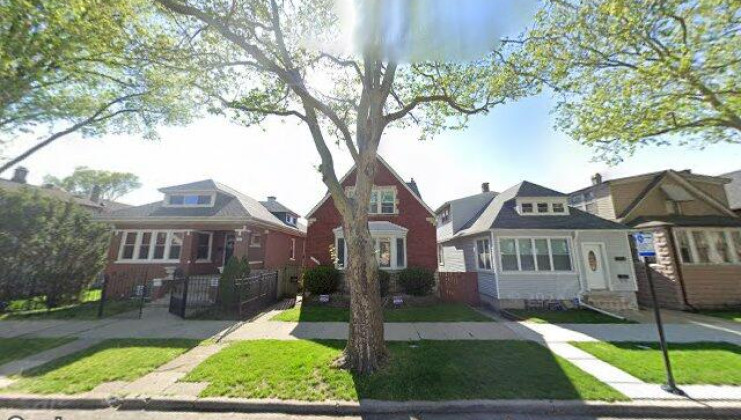 10518 s avenue g, chicago, il 60617