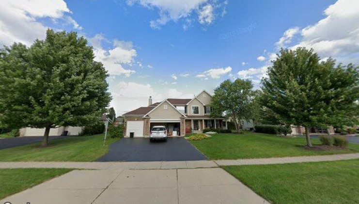 1710 tyler trl, mchenry, il 60051