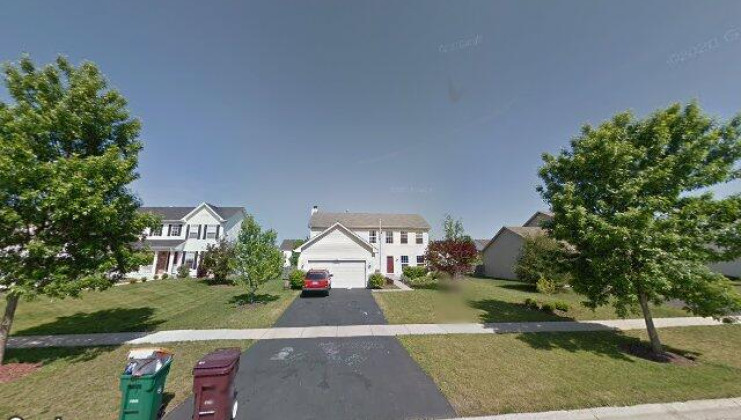 1361 s janice ln, round lake, il 60073