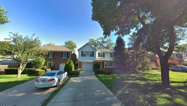 415 s banbury rd, arlington heights, il 60005