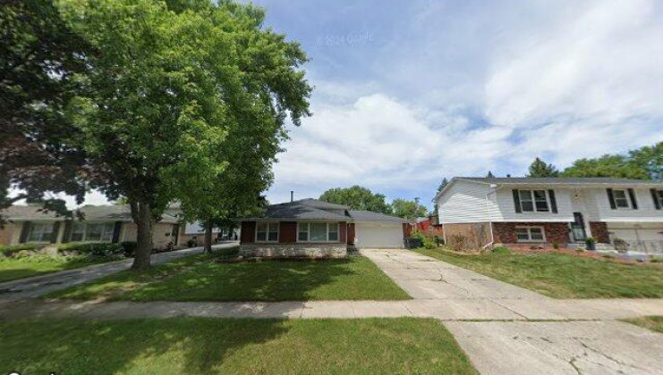 738 e 158th st, south holland, il 60473