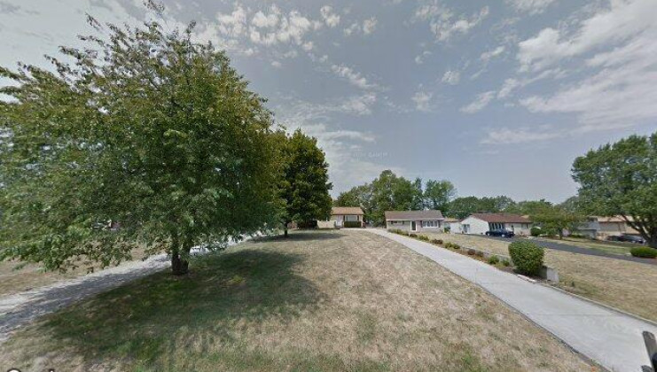 1n710 newton ave, glen ellyn, il 60137