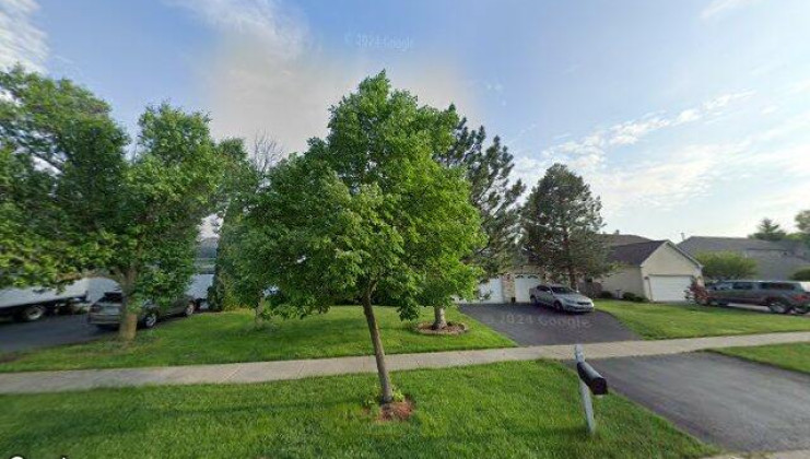 825 suncrest dr, aurora, il 60506
