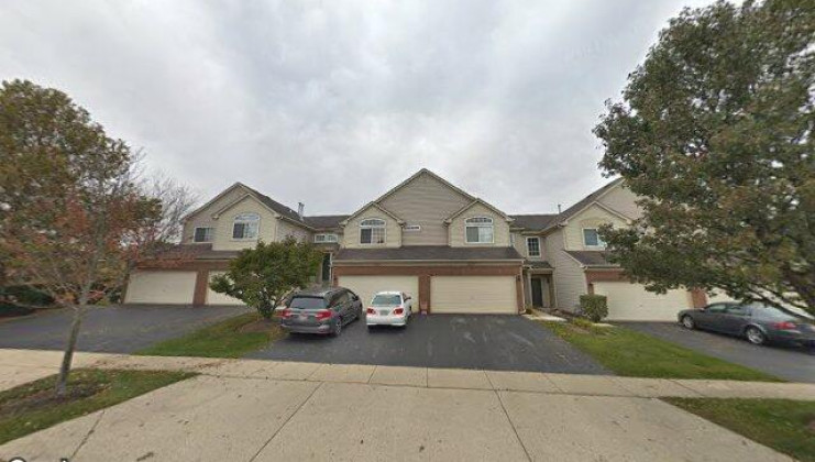 230 courtland dr #e, south elgin, il 60177