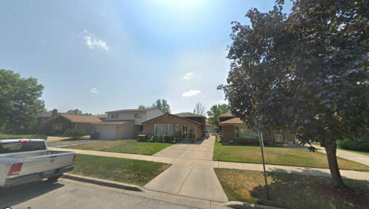 2739 w 90th pl, evergreen park, il 60805