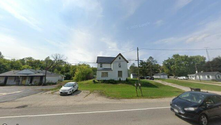 9015 us hwy 12, richmond, il 60071