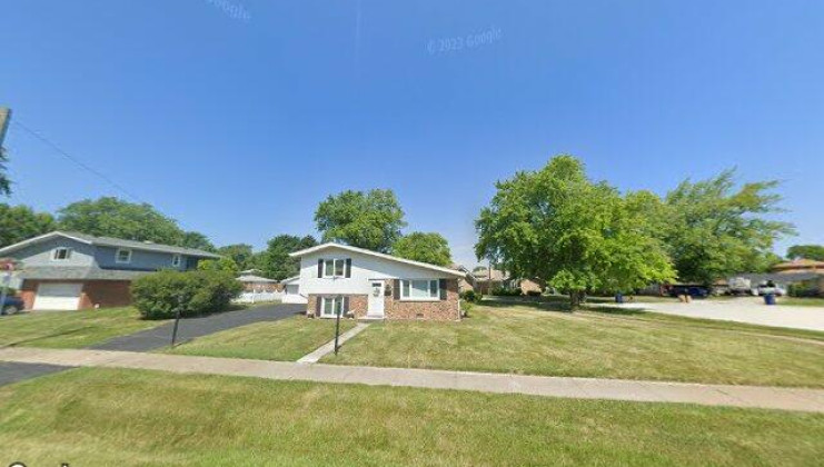 10818 s plahm ct, worth, il 60482