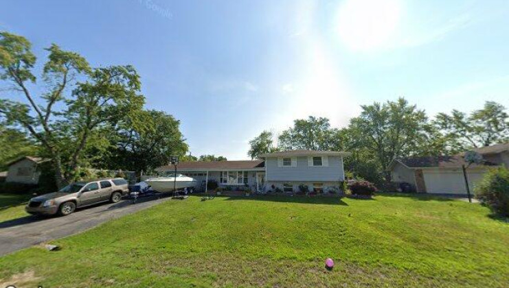 67 orchard ln, lindenhurst, il 60046
