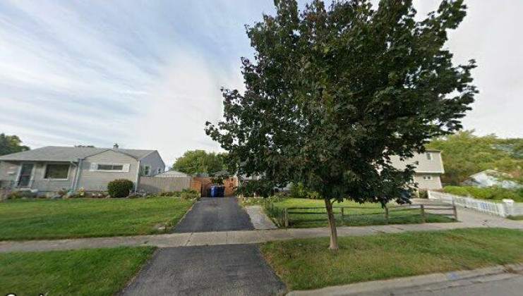 2300 w greenwood ave, waukegan, il 60087