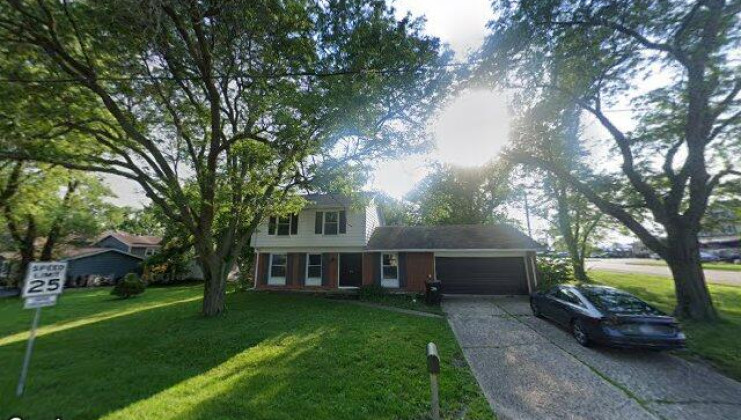 108 hammond ave, wauconda, il 60084