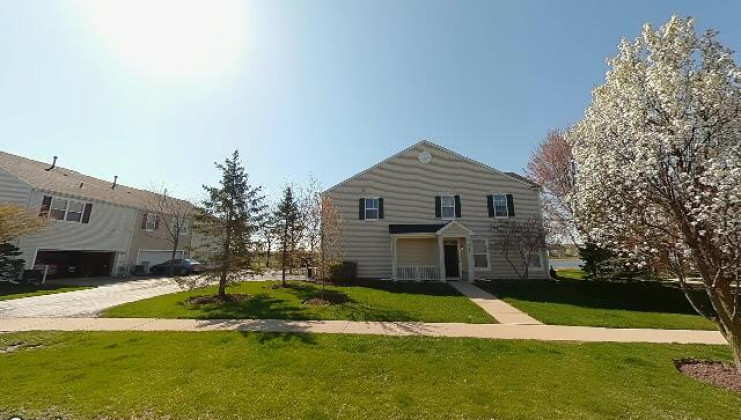 327 s litchfield dr, round lake, il 60073