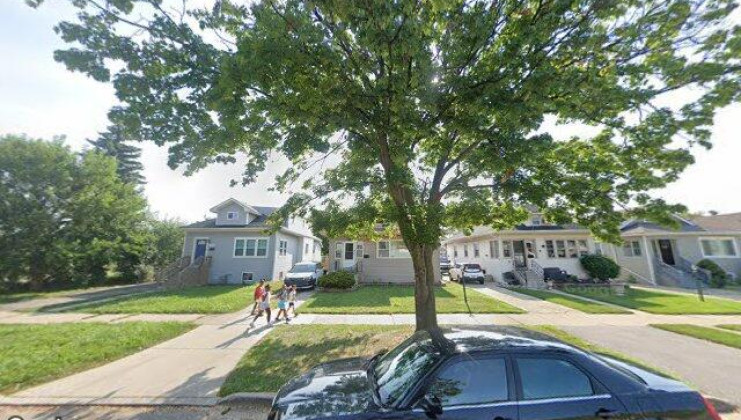 1825 s 11th ave, maywood, il 60153