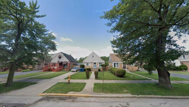 1682 state line rd, calumet city, il 60409