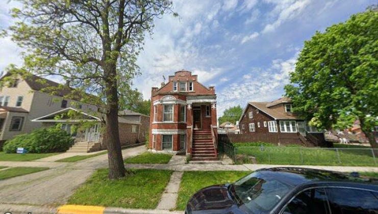 1526 elmwood ave, berwyn, il 60402