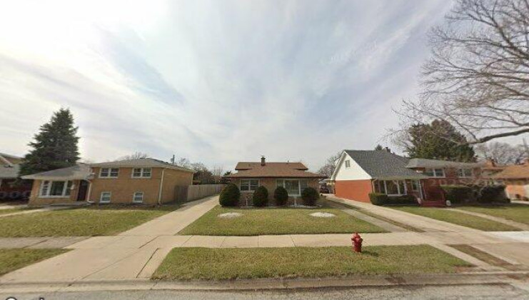 9912 s kenneth ave, oak lawn, il 60453