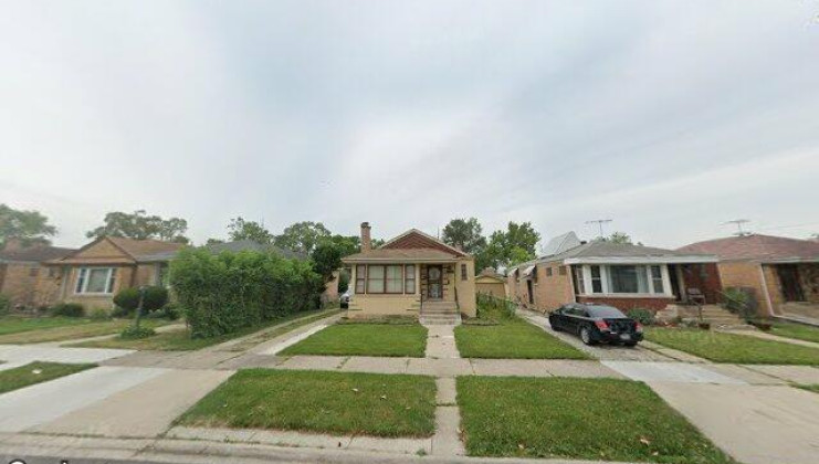 14420 s lowe ave, riverdale, il 60827