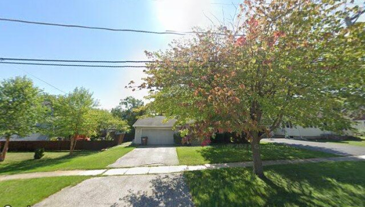 509 stewart ave, woodstock, il 60098
