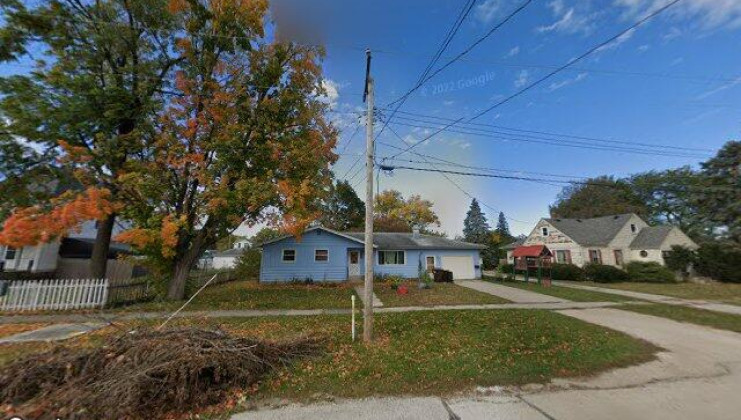 412 hale st, marengo, il 60152