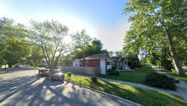 8401 s vernon ave, chicago, il 60619