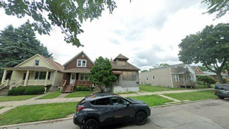 13143 s carondolet ave, chicago, il 60633