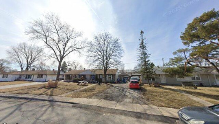 8772 s kolmar ave, hometown, il 60456