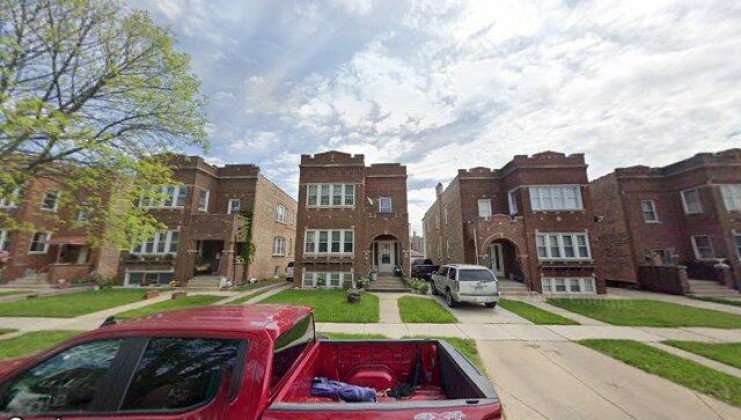 1917 gunderson ave, berwyn, il 60402