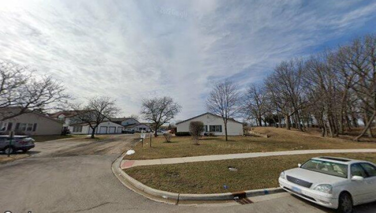 1714 queensbury cir unit 5841, hoffman estates, il 60169