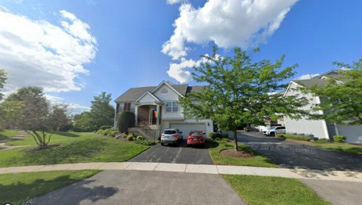 542 richard brown blvd, volo, il 60073