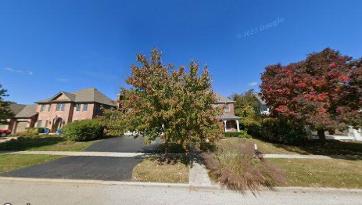 40w046 carl sandburg rd, saint charles, il 60175