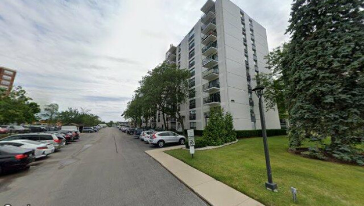 9001 golf rd unit 2a, des plaines, il 60016