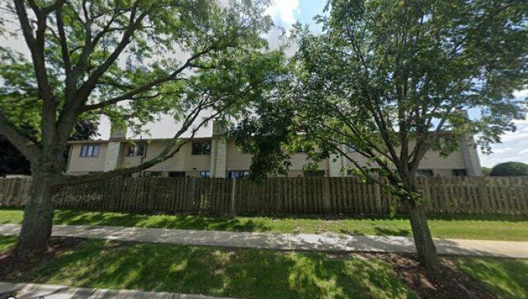 1556 greenwood rd, glenview, il 60026