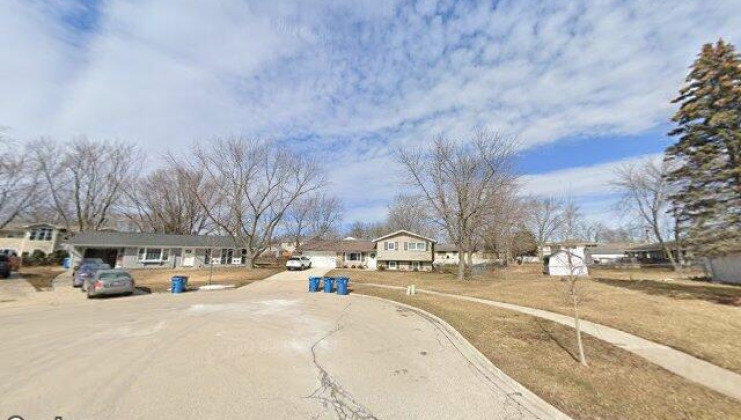900 santuit ct, schaumburg, il 60194