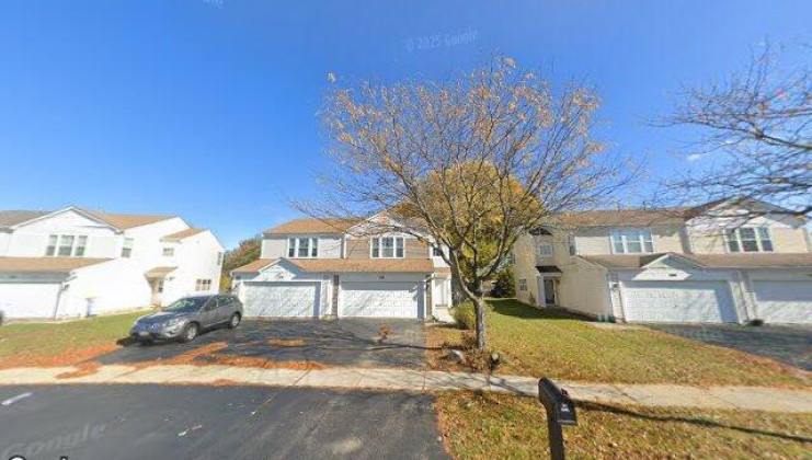 490 wedgewood cir, lake in the hills, il 60156