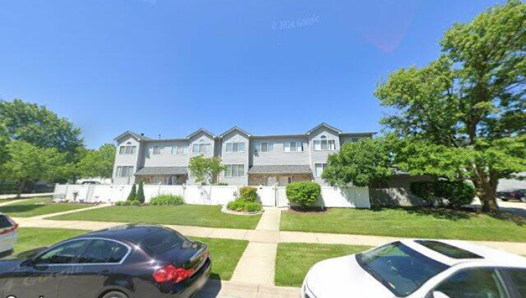 381 park ridge ln #a, aurora, il 60504