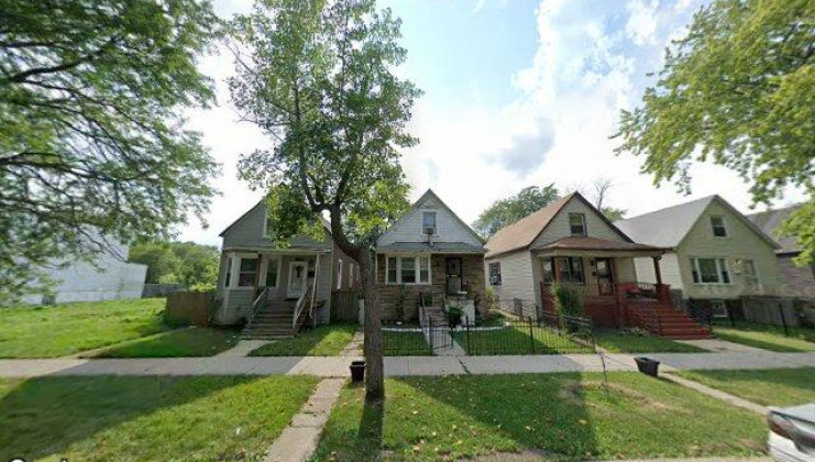 10526 s lafayette ave, chicago, il 60628