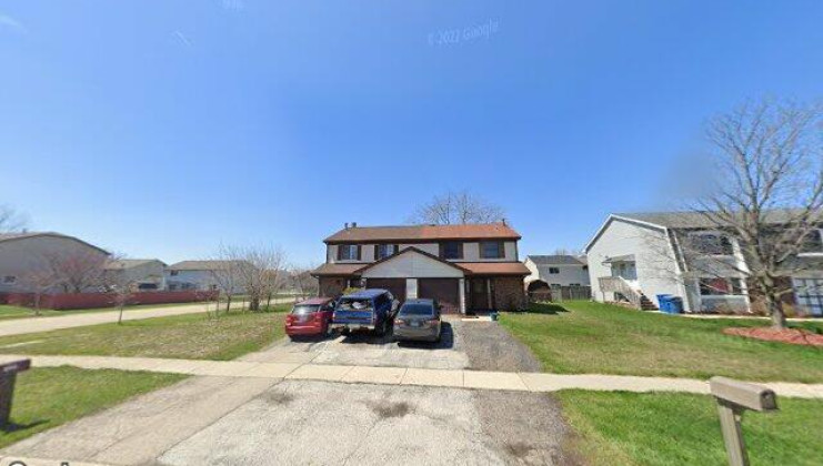 3930 nautilus ln, hanover park, il 60133