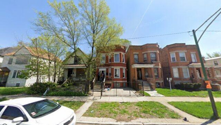 7031 s emerald ave, chicago, il 60621