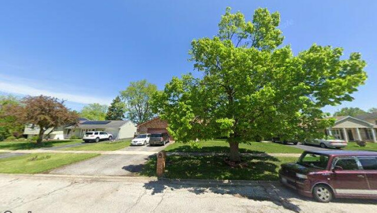 709 cambridge ave, matteson, il 60443
