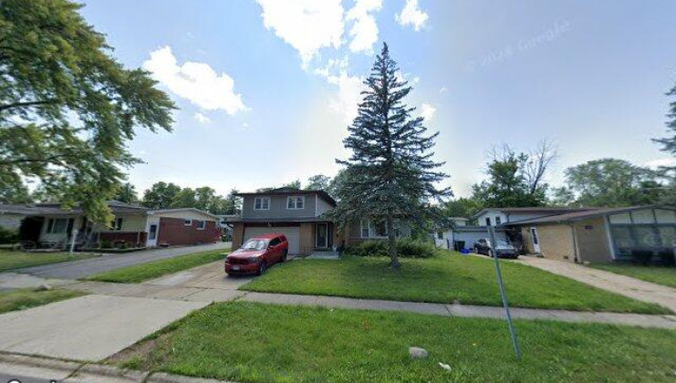 214 n pleasant dr, glenwood, il 60425