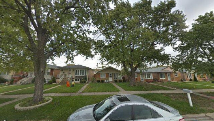 7727 new england ave, burbank, il 60459